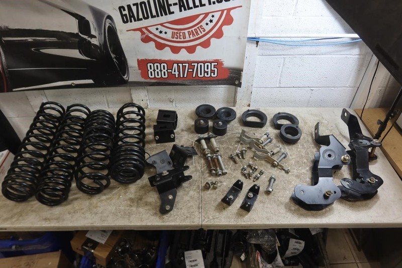 Wrangler JL Rock Krawler 2.5" Lift Triple Rate Springs Control Arm Brackets