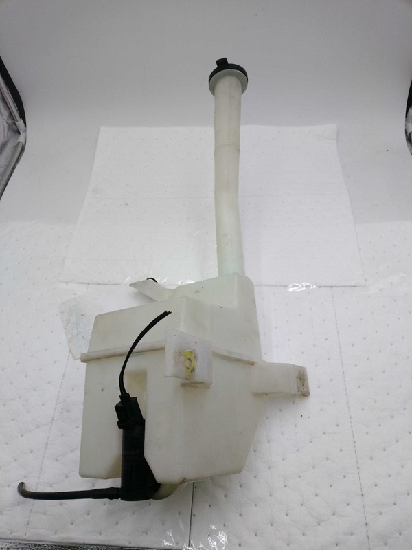 2007 Ford Mustang Washer Fluid Reservoir OEM Grey 4.0L 482385 174K Miles