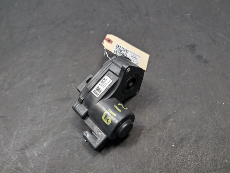Rear Right Parking Brake Actuator 2019 Chevrolet Camaro 13516554 2016 - 2024