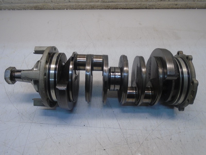 W4 0386281 Crankshaft 386281 Johnson evinrude 85hp Outboard