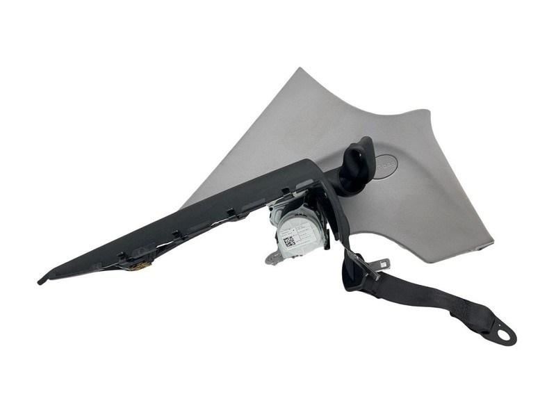 17-20 Alfa-Romeo Giulia Left Driver Rear 2ND Raw Seat Belt With Trim Gray/Black