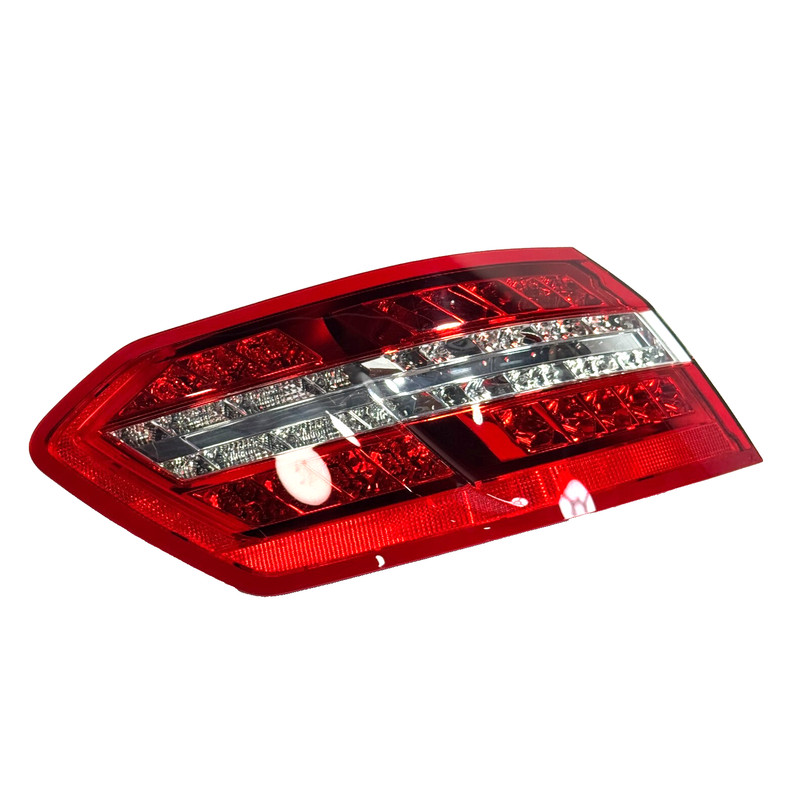 2010-2013 MERCEDES BENZ E350 SEDAN LEFT TAIL LIGHT ASSEMBLY A21290758 OEM