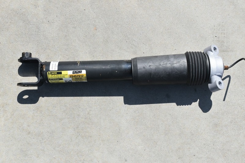 2014-2019 Chevrolet C7 Corvette REAR LH/RH Shock Absorber 6.2L *23457912 USED*
