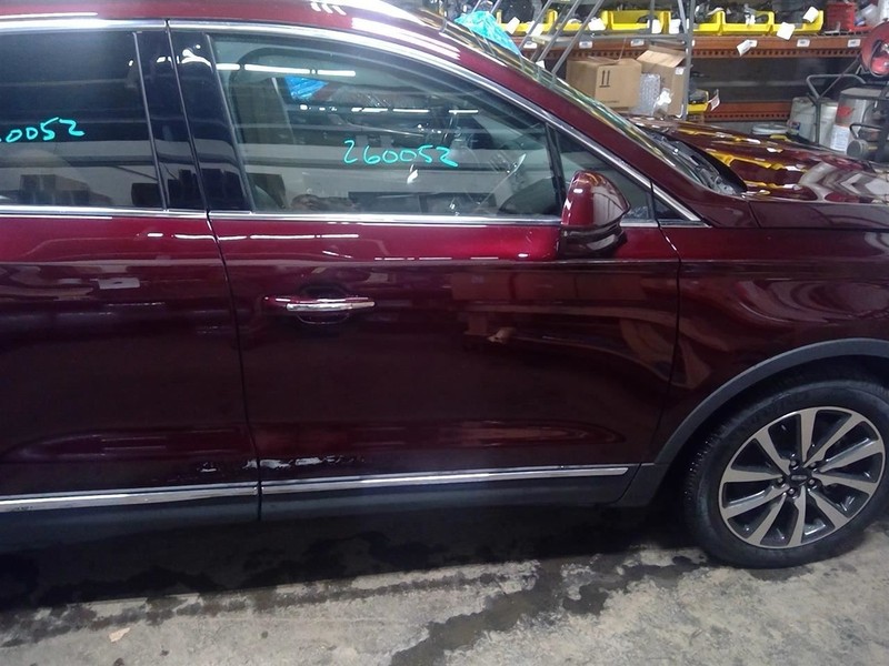 Passenger Right Front Door Electric Fits 15-19 MKC 1754157