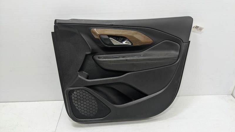 Front Right Door Trim Panel Black 84672130 GMC Terrain 2018 2019 2020