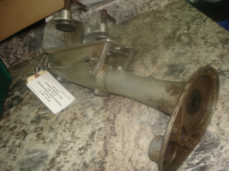 Evinrude zephyr 5.4hp transom mount swiveloutboardboat motor part bin 4012