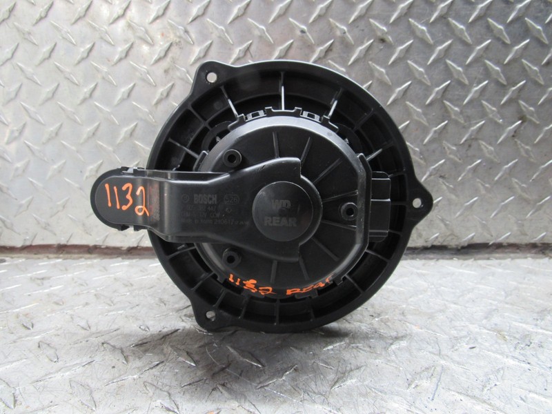 2011-2024 DODGE DURANGO REAR BLOWER MOTOR BOSCH F 00S 3B2 447