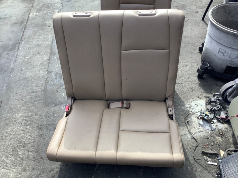 06-08 Honda Pilot Back (3rd row) Seat Passenger Right Saddle Leather OEM