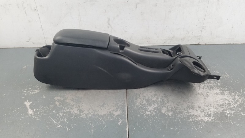 2001 Chevy Camaro SS Center Console #5317 H5