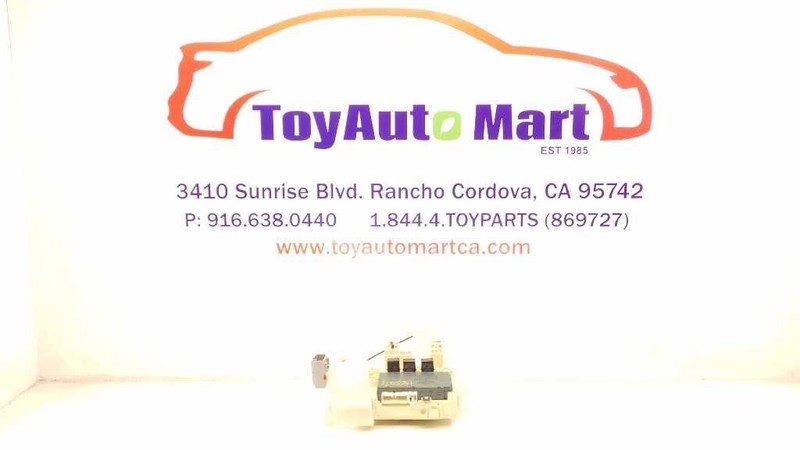 97 98 99 00 01 LEXUS ES300 3.0L 6CYL CABIN FUSE BOX ASSEMBLY