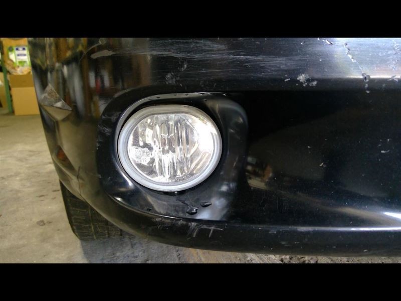 Passenger Corner/Park Light Fog-driving Bumper Mounted Fits 03-08 VIBE 1456787