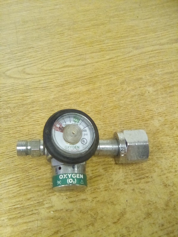 1 Ohio Medical GR-M40-DC Regulator Preset TO 50 PSI "GAUGES ARE DIFFERENT"