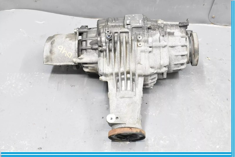 08-17 Audi A8 Quattro A5 Rear Differential Carrier Assembly 0BD500043F OEM