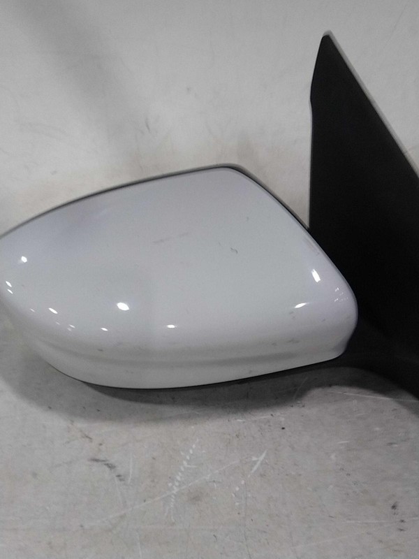 2016 Nissan Sentra Right Door Mirror Assembly - White, Used, 87K Miles