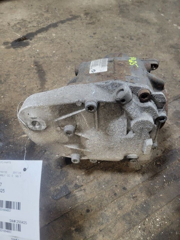 Differential Carrier Rear Gasoline 3.38 Ratio Fits 11-17 BMW X3 1684857