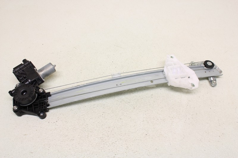 Subaru WRX Front Left Window Regulator W/ Window Motor Crosstrek Oem 2018-2023
