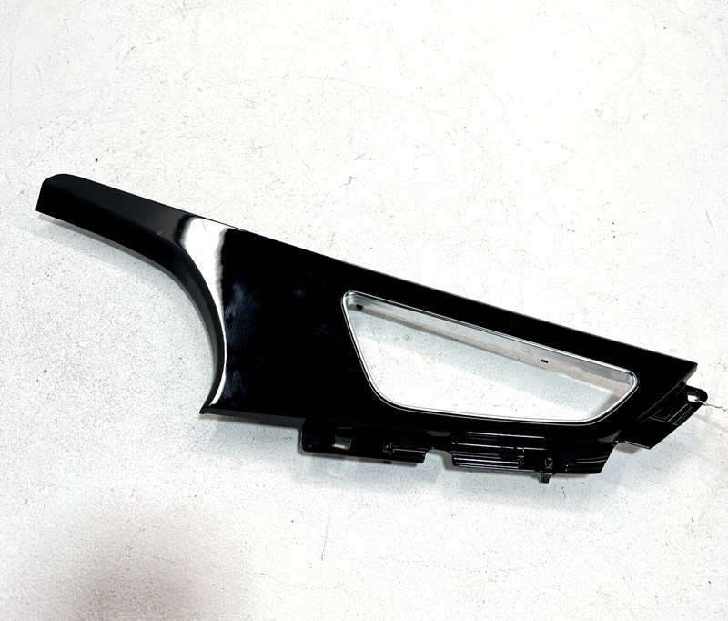 Front Right Door Panel Trim Black Hight Gloss AUDI Q7 2017-2019 OEM