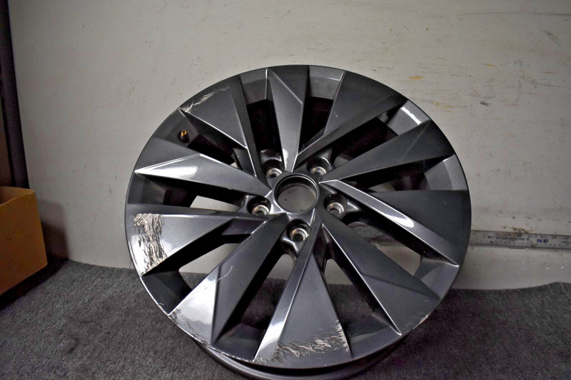 2022-2023 VOLKSWAGEN TAOS WHEEL RIM 7X17 FACTORY OEM