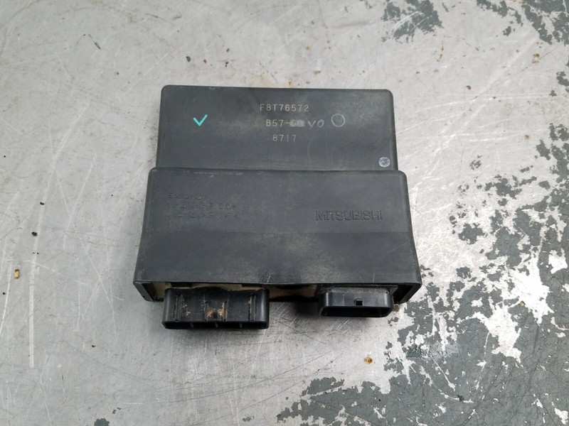 #1556 VV2- 2017 16 - 23 Yamaha YXZ 1000 2nd CDI ECU Control Module
