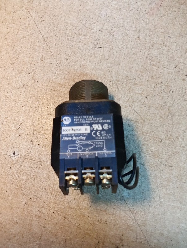 Allen Bradley Relay Module Bulletin 800 Illuminated Pilot Devices 800T-N296 B