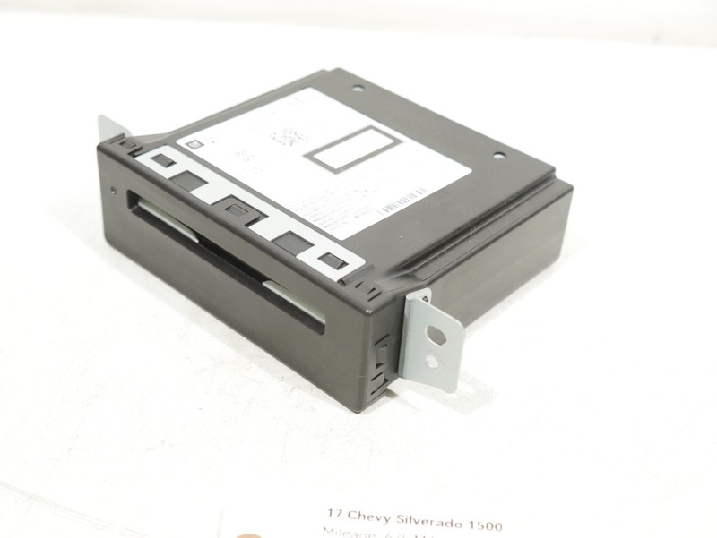 14-18 CHEVY Silverado / GMC Sierra 1500 Am Fm CD Player Radio Receiver OEM