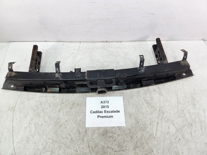✅ 2015-2020 OEM Cadillac Escalade Rear Bumper Reinforcement Bar Hitch Receiver