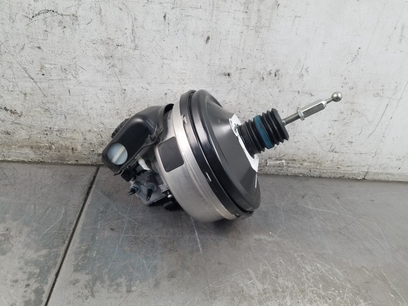 2018 Audi S4 Quattro B9 Brake Master Cylinder / Booster #6793 P4