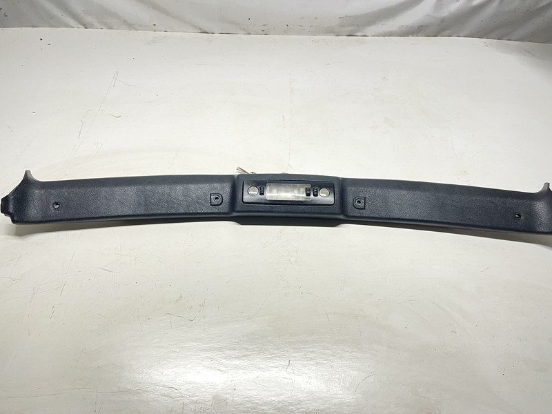 59 BMW E36 325i 318i 328i convertable over head console lamp with trim panel OEM