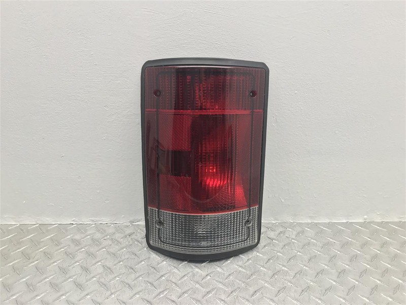 05-14 FORD E150 E250 E350 DRIVER TAIL LAMP OEM 166-00860L