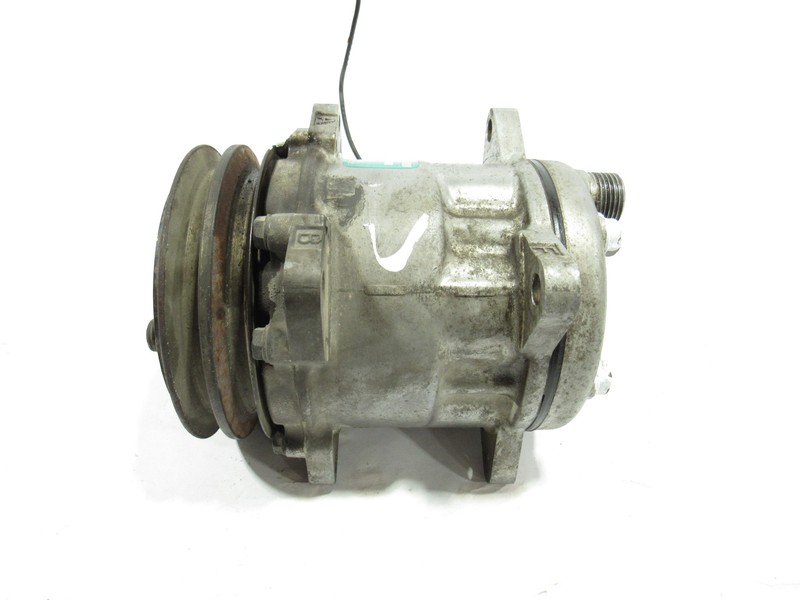 Hyster AC A/C Air Condition Compressor Pump ;