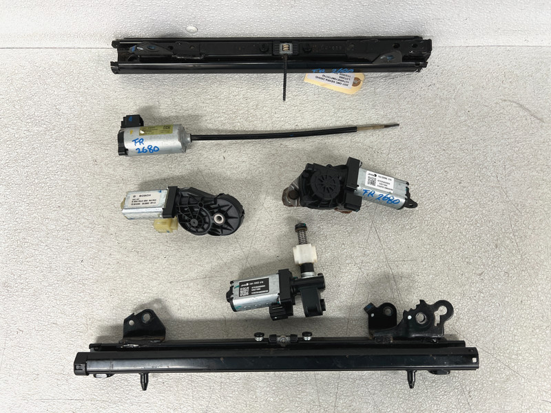 ⭐2020-2023 GMC SIERRA 2500HD FRONT RIGHT PASS SEAT TRACK FRAME RAIL OEM LOT2680