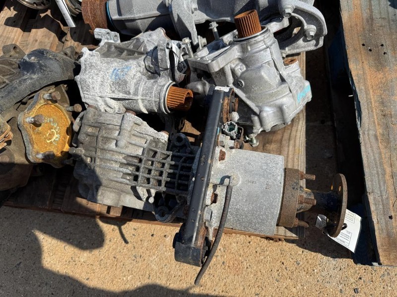 2016-2020 INFINITI QX60 REAR CARRIER DIFFERENTIAL