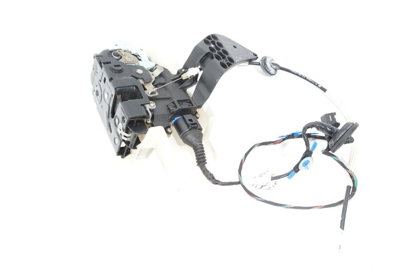 04 05 06 07 VOLKSWAGEN TOUAREG REAR LEFT DRIVER SIDE DOOR LOCK ACTUATOR OEM