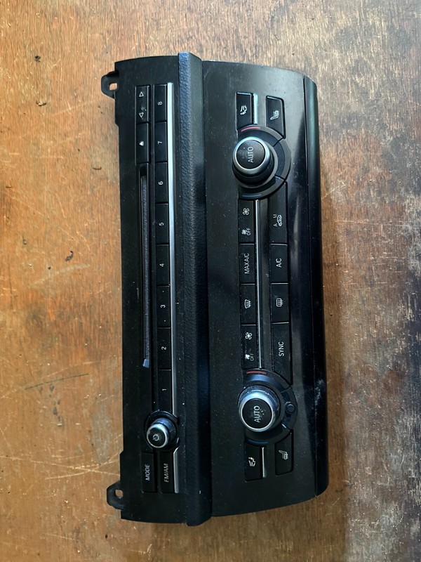 11-16 BMW 528I 535I 550I ACT5 M5 OEM HEATER A/C AC CLIMATE & RADIO CONTROL PANEL