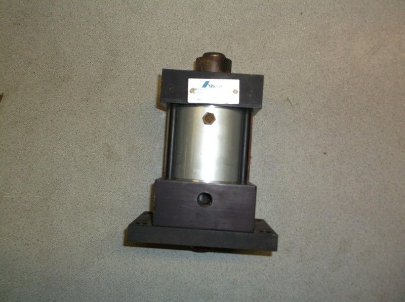 MLOK RCN-100325SMF1 Pneumatic Cylinder*FREE SHIPPING*