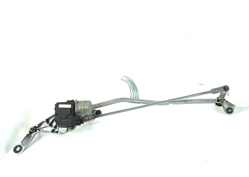 2019-2023 Mercedes-Benz C300 Windshield Wiper Transmission Linkage W/ Motor OEM