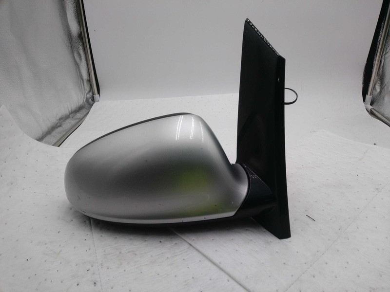 Used Right Door Mirror fits: 2013 Buick Verano Power w/o heated opt DWY Right Gr