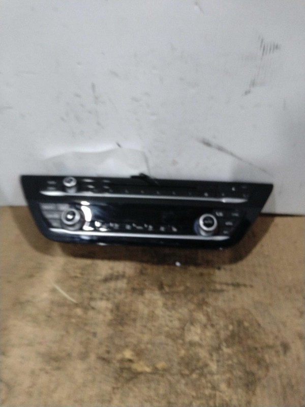 Used A/C Selector Switch fits: 2018 Bmw 530I automatic AC control front w/o 4 zo
