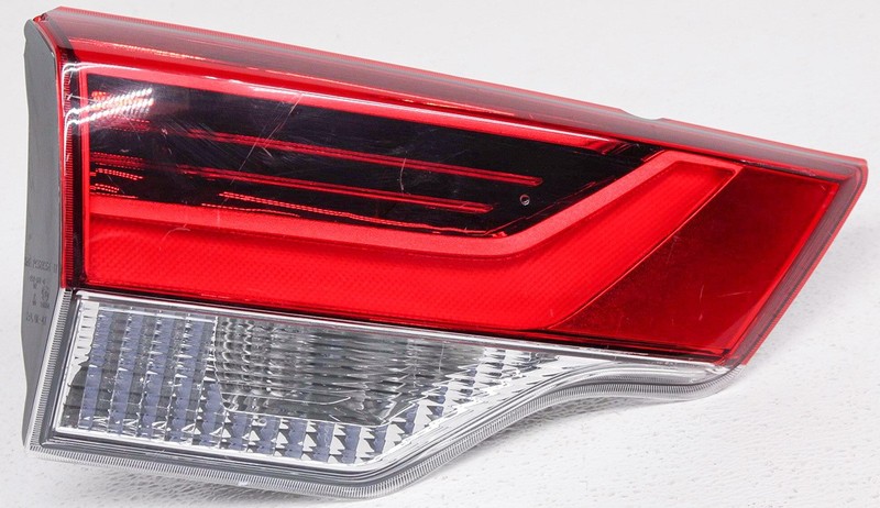 OEM Toyota Highlander Inner Left LED Tail Lamp 81590-0E120 - 2 Lens Chips