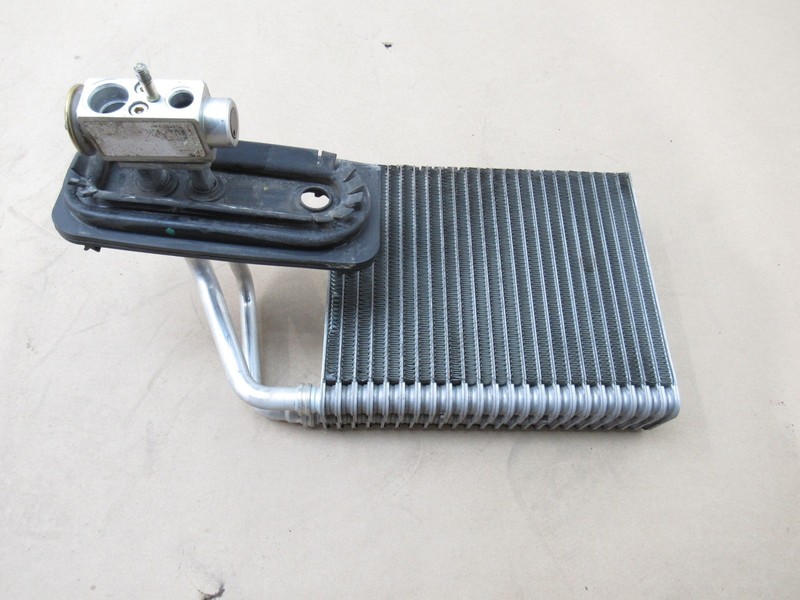 Mercedes SLK55 R171 2006 A/C AC Air Conditioning Evaporator Core Valve 04-11 *