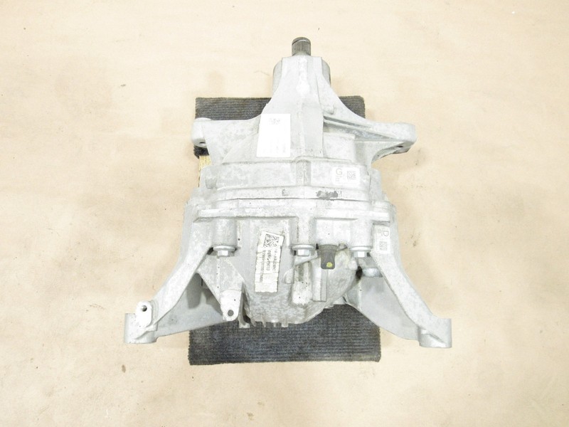 Porsche Panamera 4 2017 3.0L RWD Rear Axle Differential Carrier 17-23 |:O
