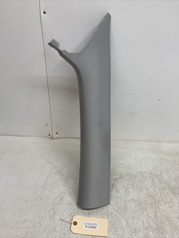 ⚡️20-22 TESLA MODEL Y WINDSHIELD RIGHT SIDE A PILLAR TRIM COVER PANEL 23054 U22