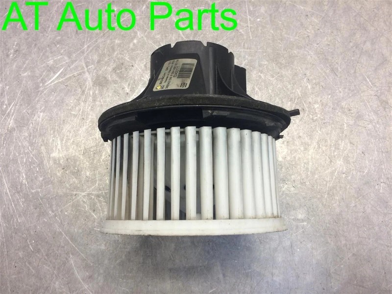 (03-13) CHEVY TAHOE SILVERADO GMC YUKON SIERRA BLOWER MOTOR OEM 22741027