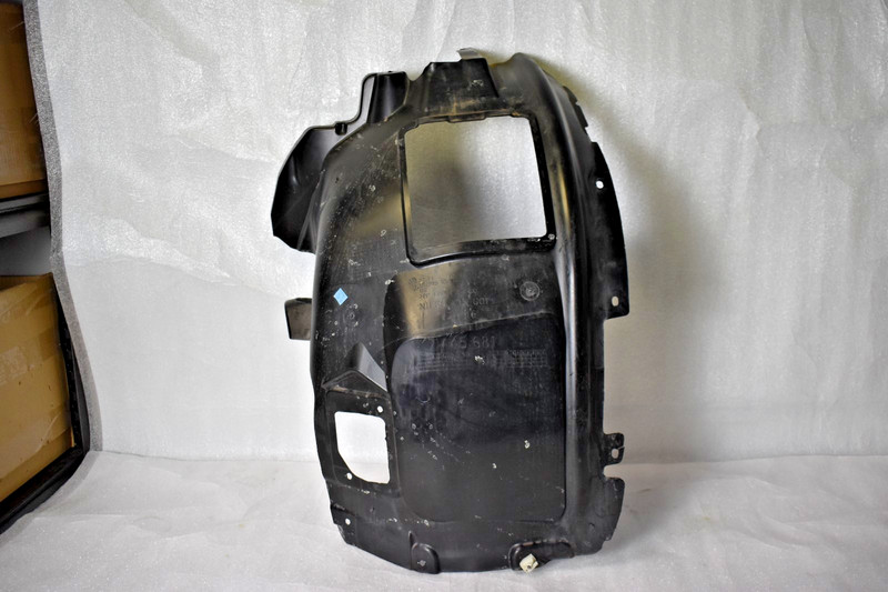 BMW X3 F25 2014 on Front Right Inner Arch Fender Liner Part No 51 71 107 995 10