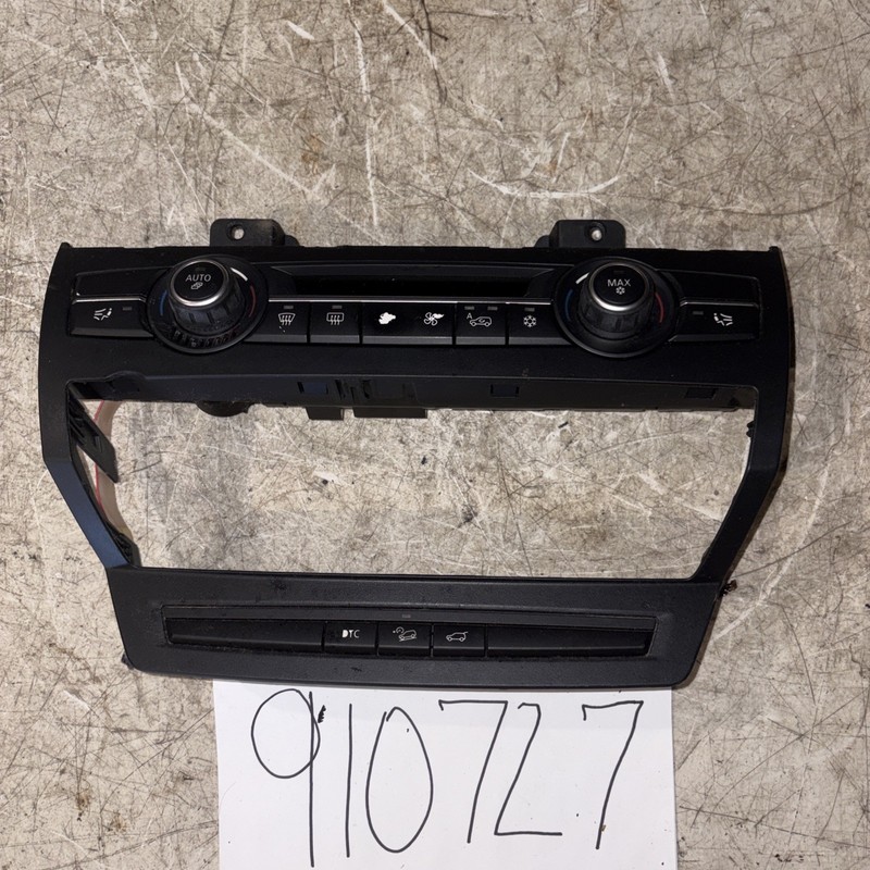 2007-10 BMW X5 Front Air Condition Climate Control Switch Panel OEM 9165682-01A