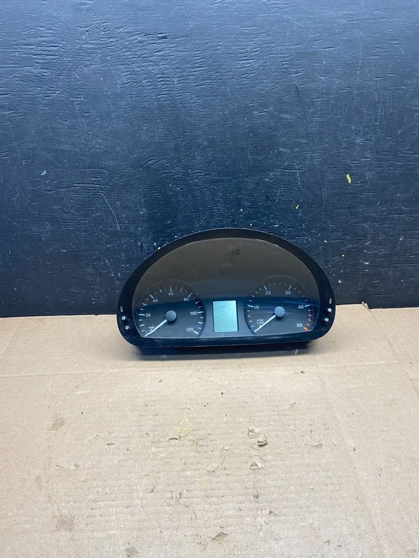 2003 to 2006 Sprinter 2500 3500 Instrument Speedometer Gauge Cluster q2251 DG