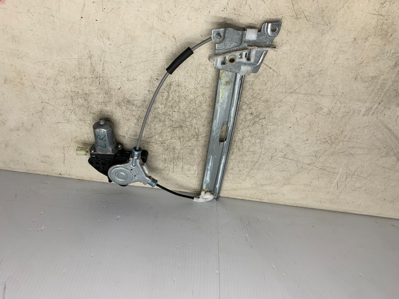 2008-2012 FORD ESCAPE LEFT DRIVER SIDE REAR DOOR WINDOW MOTOR AND REGULATOR OEM