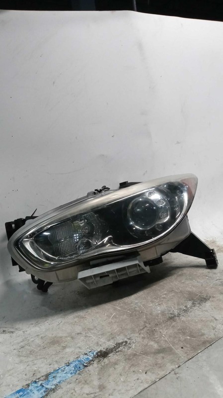 2015 INFINITI QX60 Left Headlight Assembly Grey OEM 353860 136K Miles