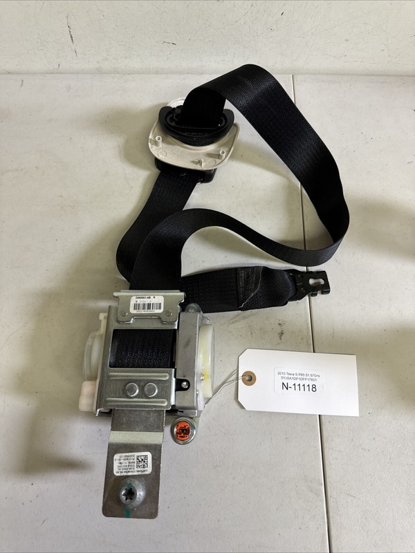 Front Right Passenger Seat Belt Retractor 1019469 Tesla Model S 2014 11118 B15