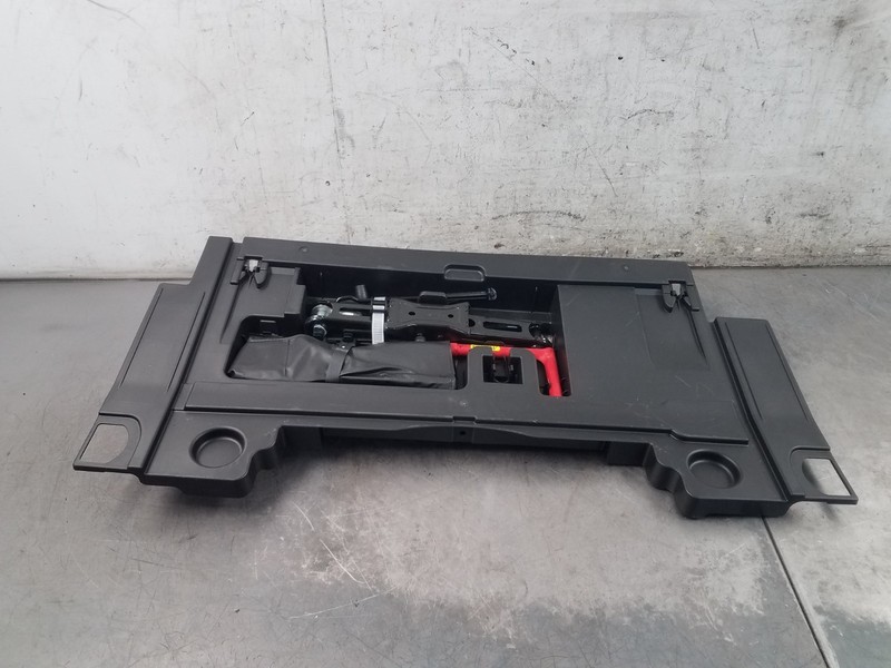 2018 Audi RS5 Quattro F5 Tool Tray / Jack / Tool Kit #2200 VV3
